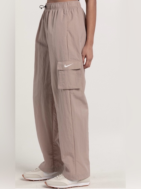 Nike Pants - Nike Sportswear Essential Women's Woven Cargo Pants Taupe Size Medium Relaxed